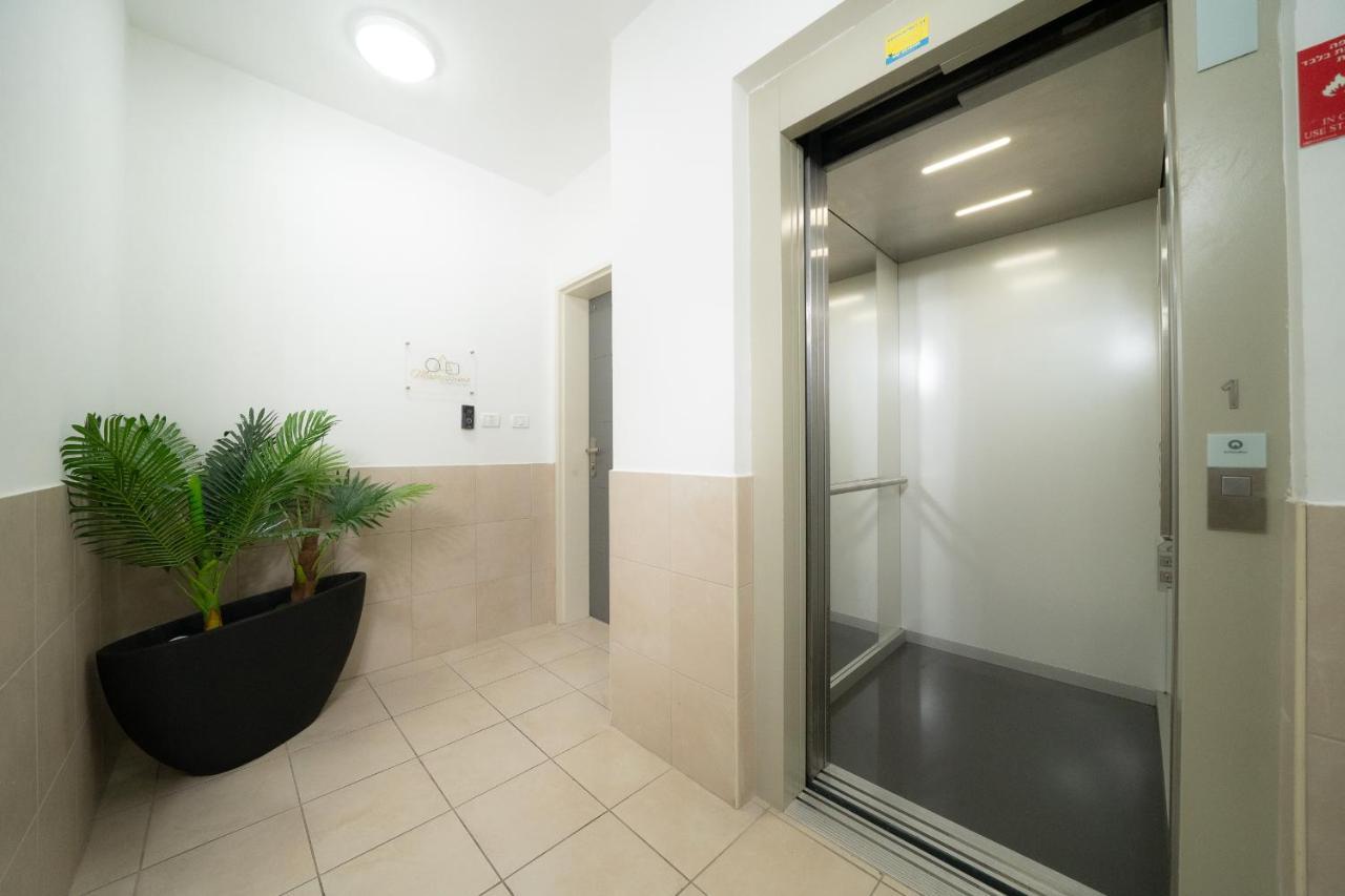 Maorissimo Boutique Apartment Acra Exterior foto